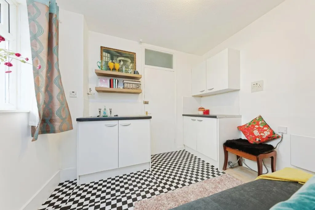 1 bed Apartment