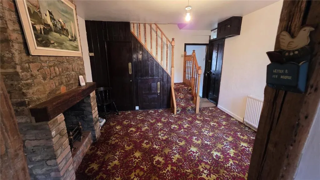 3 bed End of Terrace