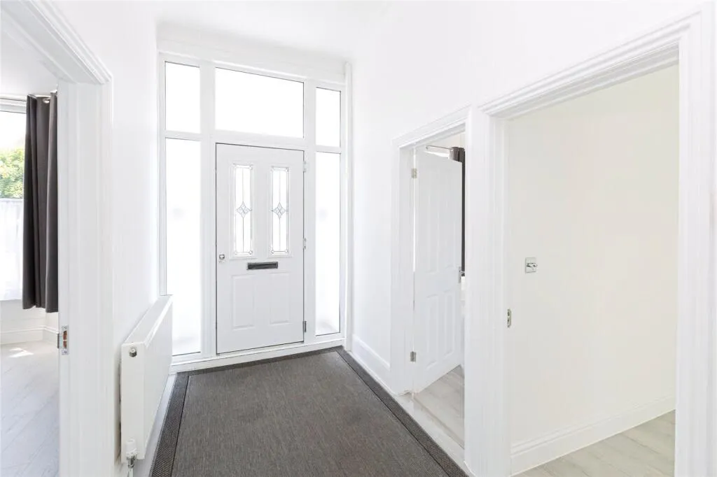 6 bed Semi-Detached
