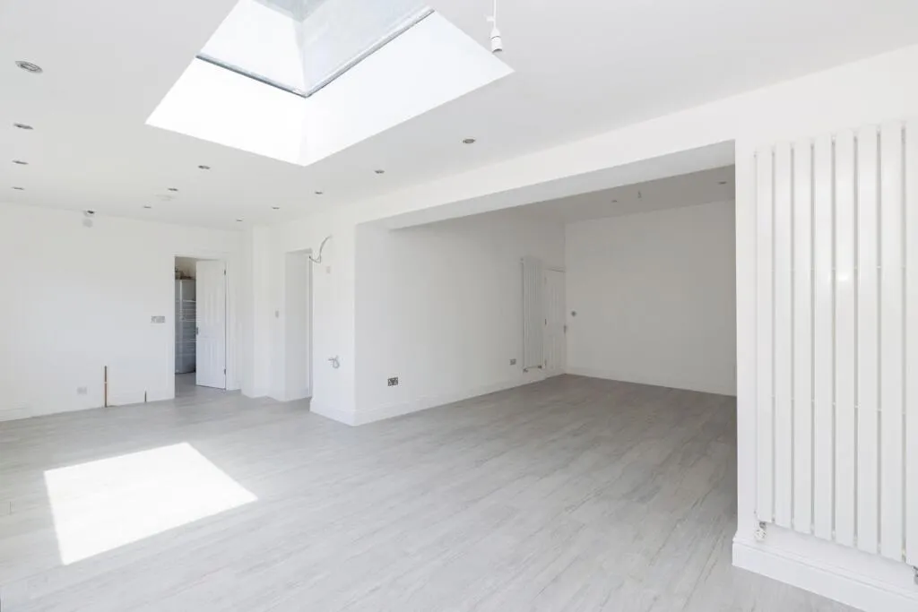 6 bed Semi-Detached