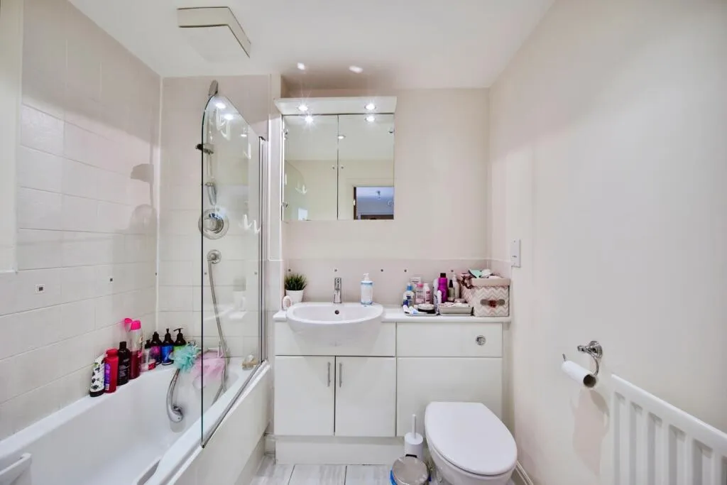 2 bed Apartment