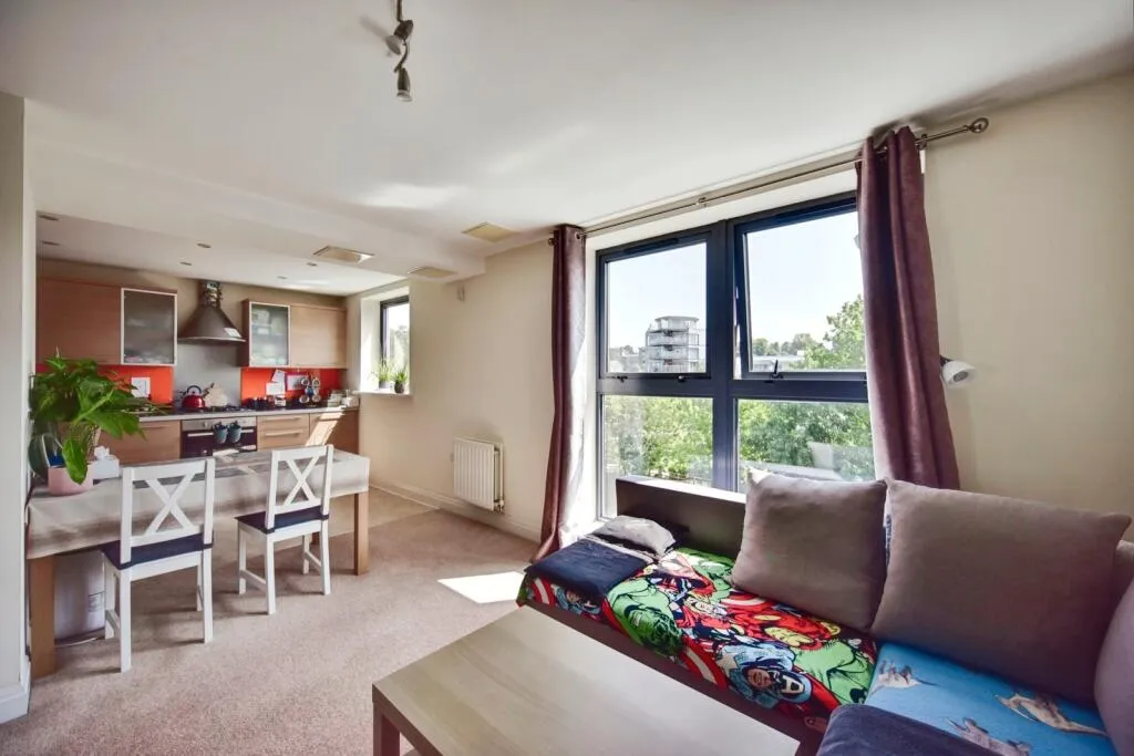 2 bed Apartment