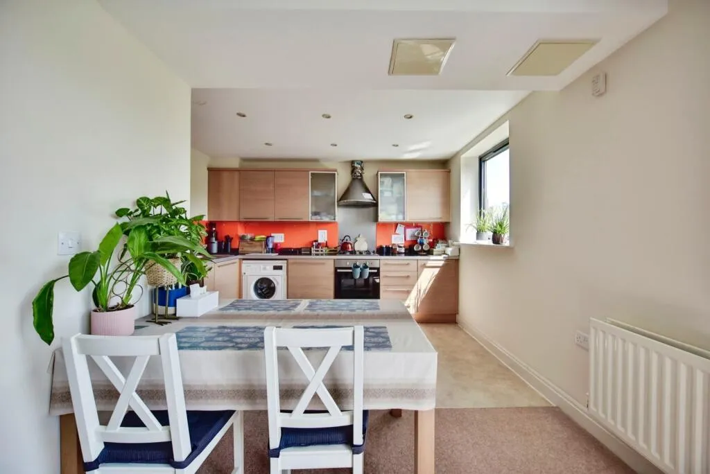 2 bed Apartment