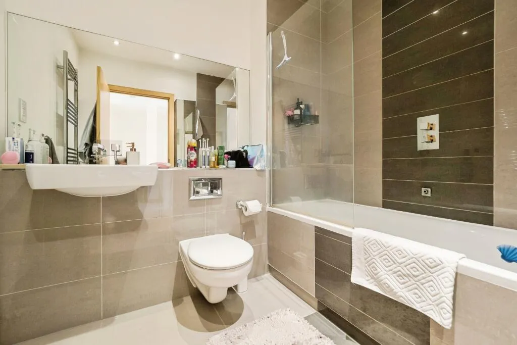 2 bed Maisonette