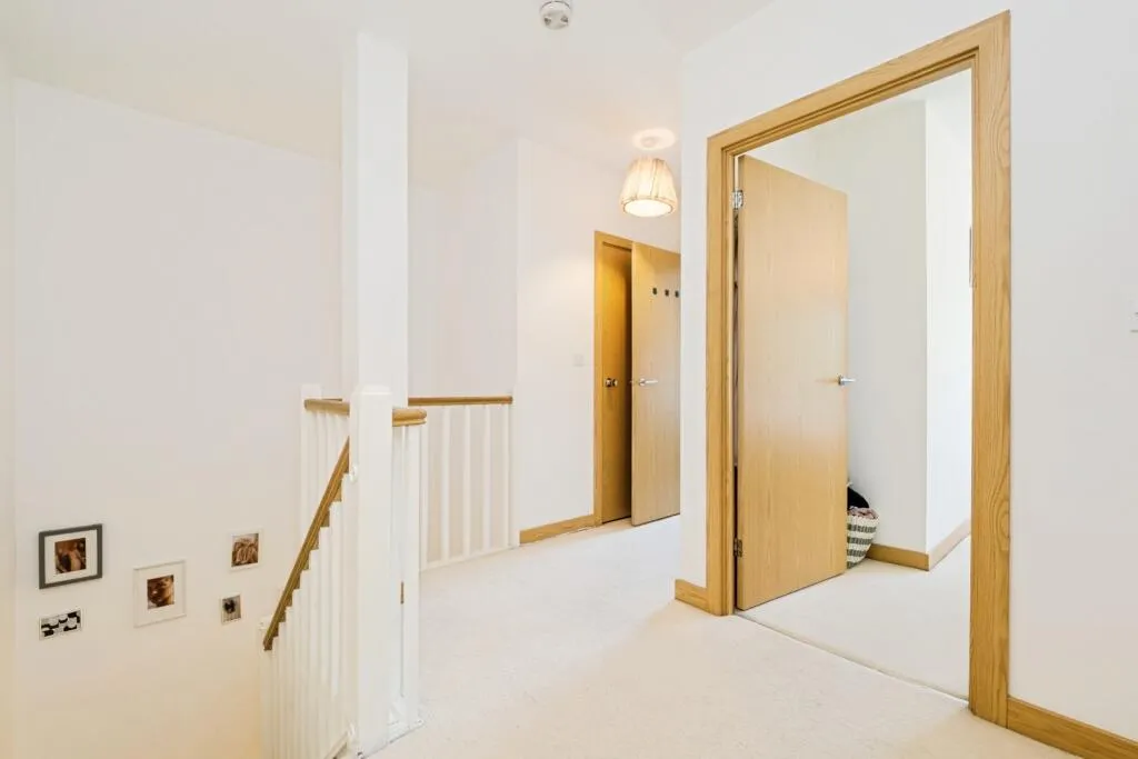 2 bed Maisonette
