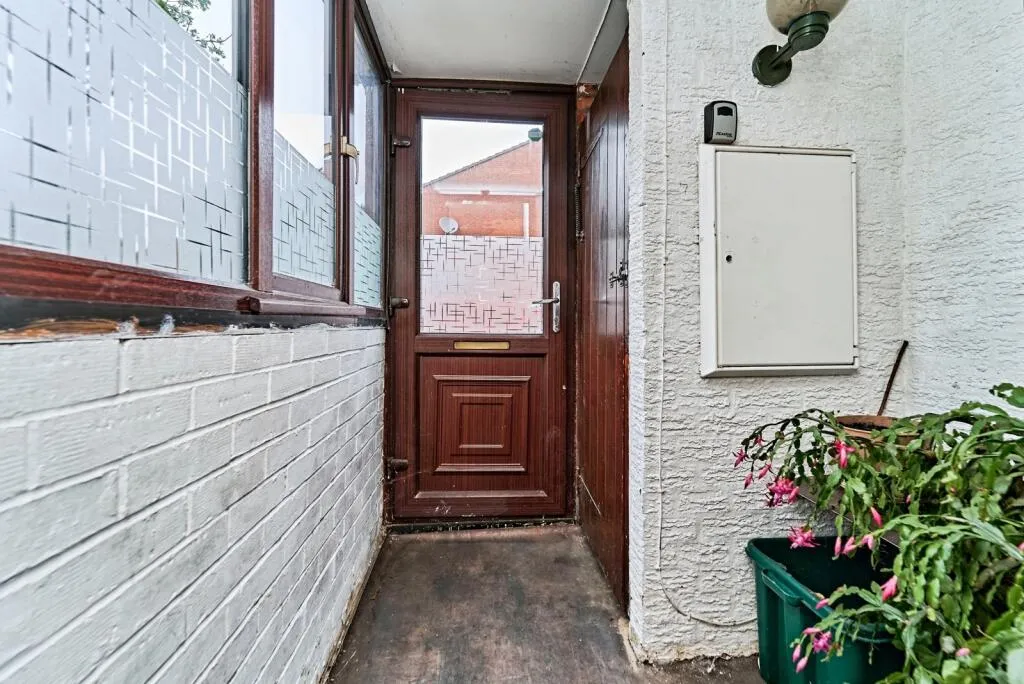 3 bed End of Terrace