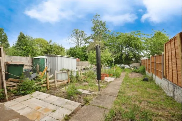 2 bed Terraced