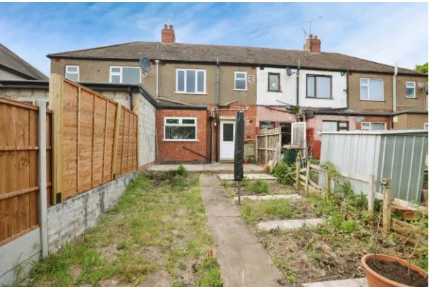 2 bed Terraced
