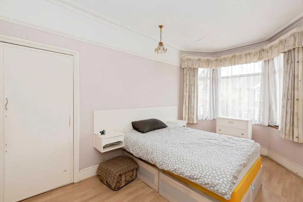 3 bed Terraced