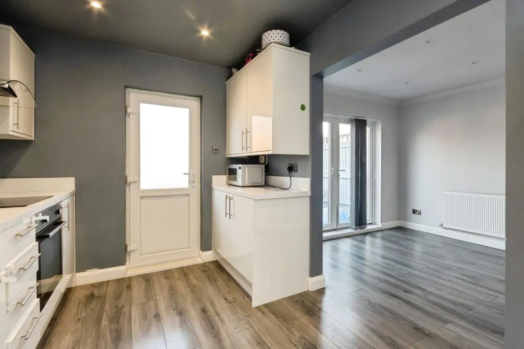 3 bed Semi-Detached