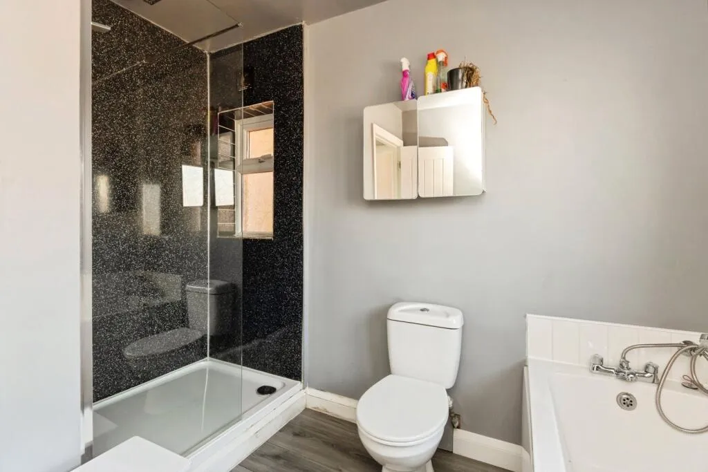 3 bed Semi-Detached