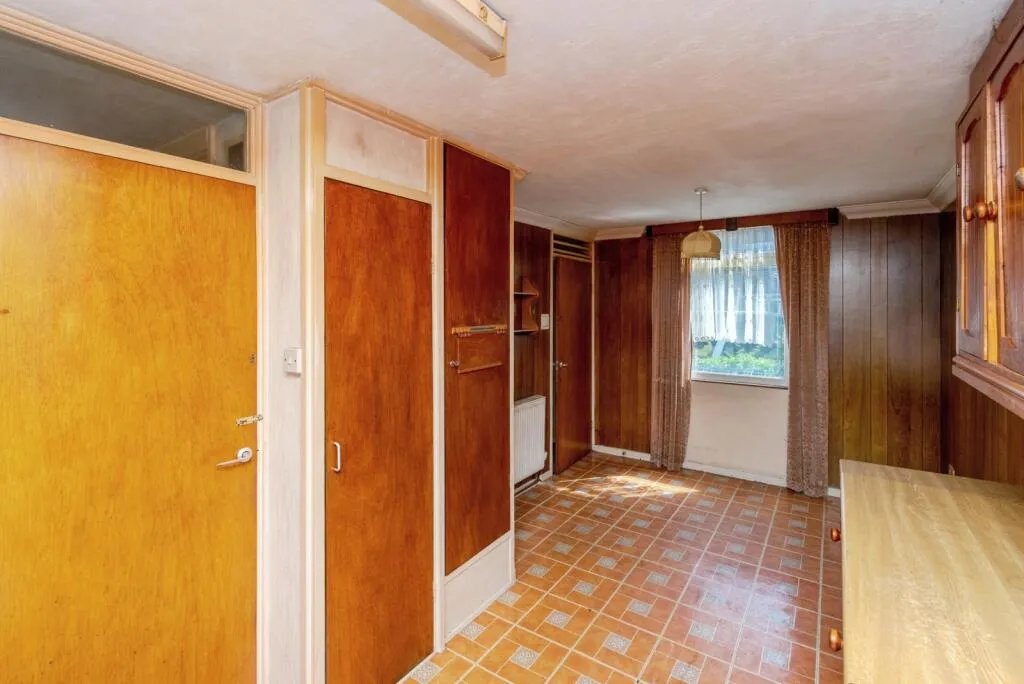 3 bed End of Terrace