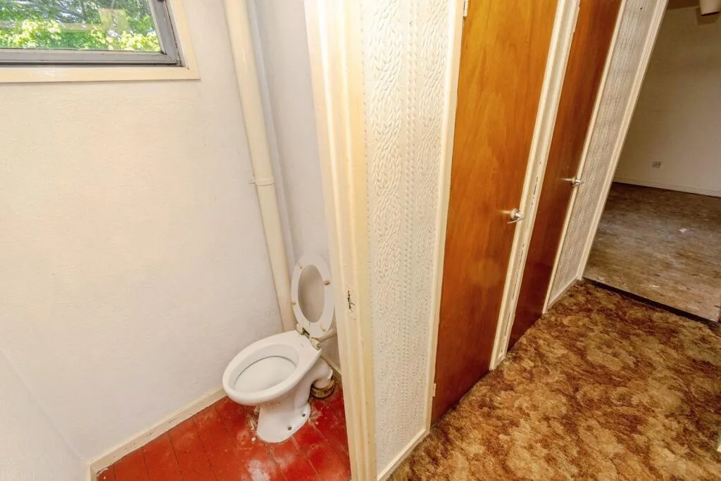 3 bed End of Terrace