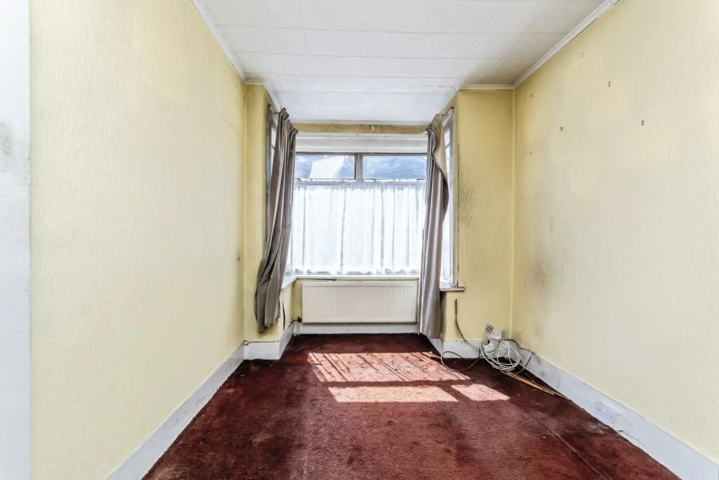 2 bed End of Terrace