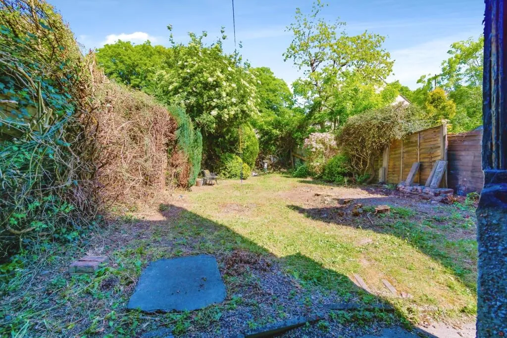 2 bed End of Terrace