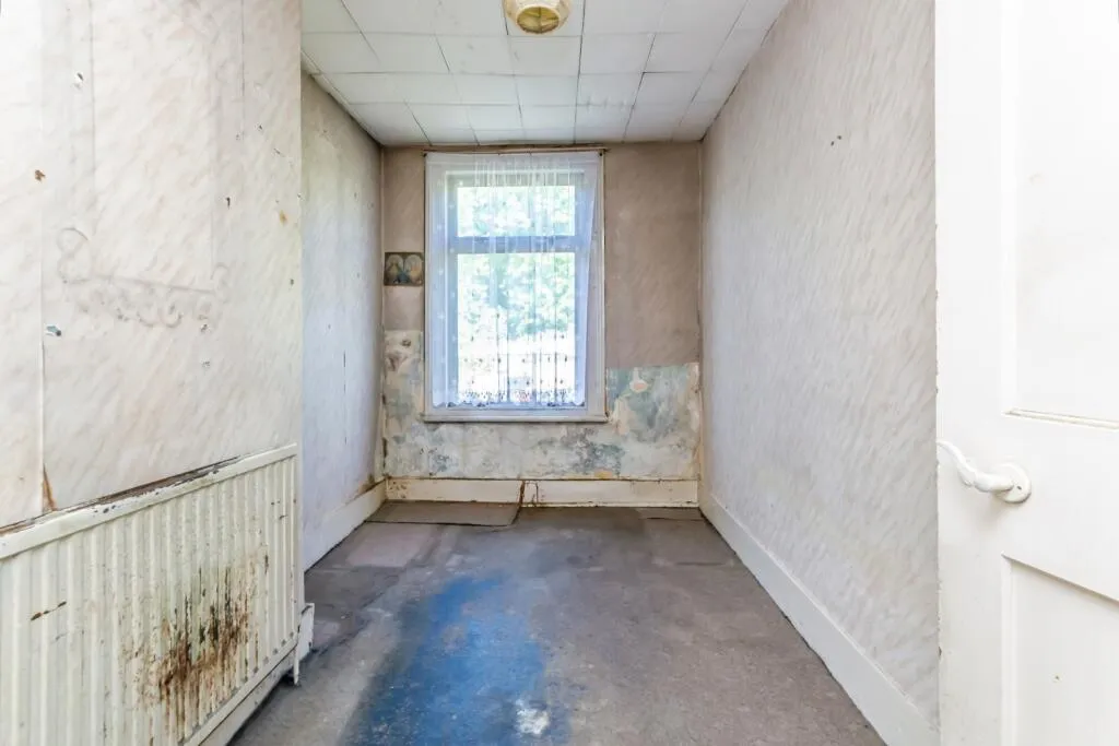 2 bed End of Terrace