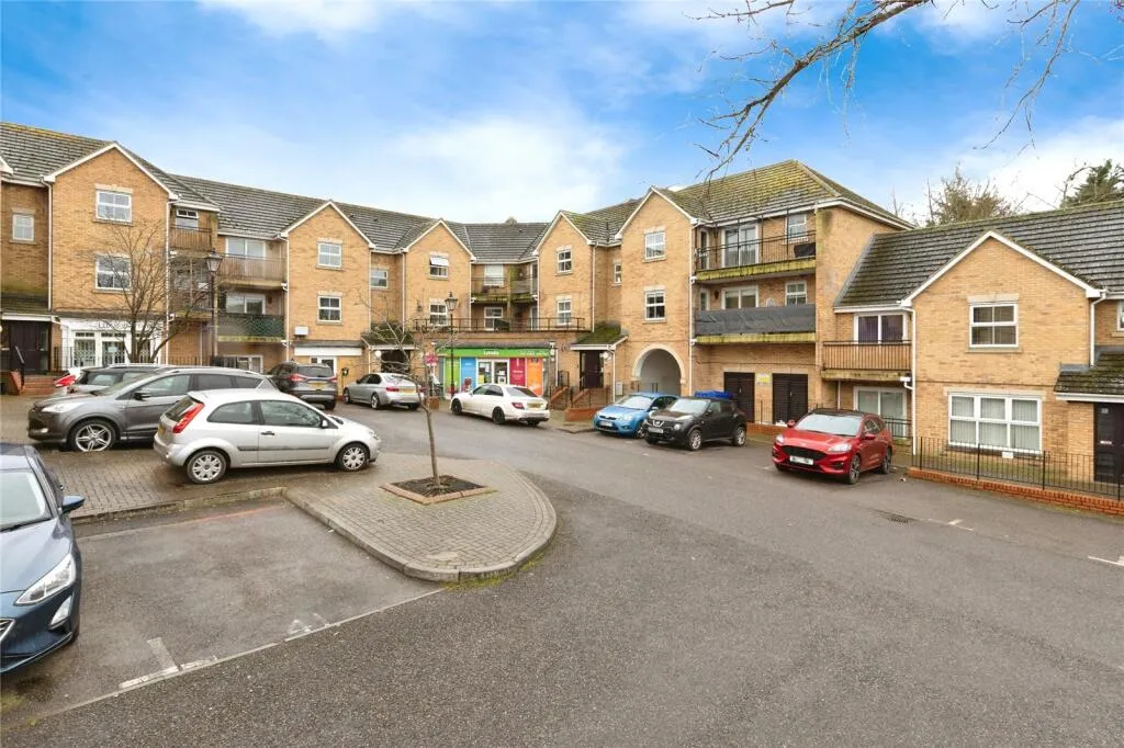 3 bed Apartment