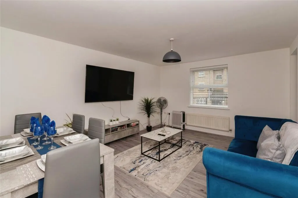 3 bed Apartment