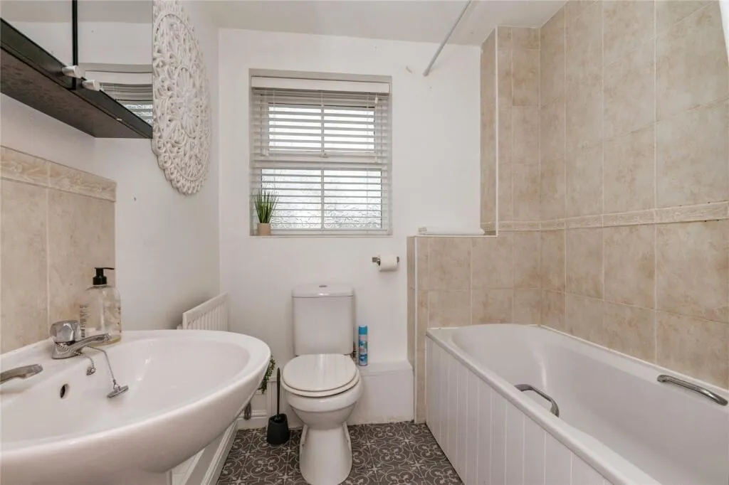 3 bed Apartment