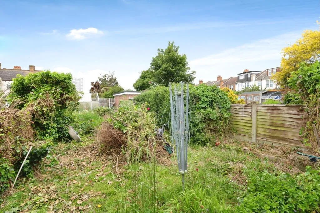 3 bed Semi-Detached