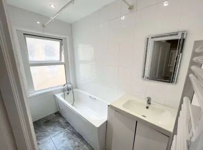 2 bed Apartment