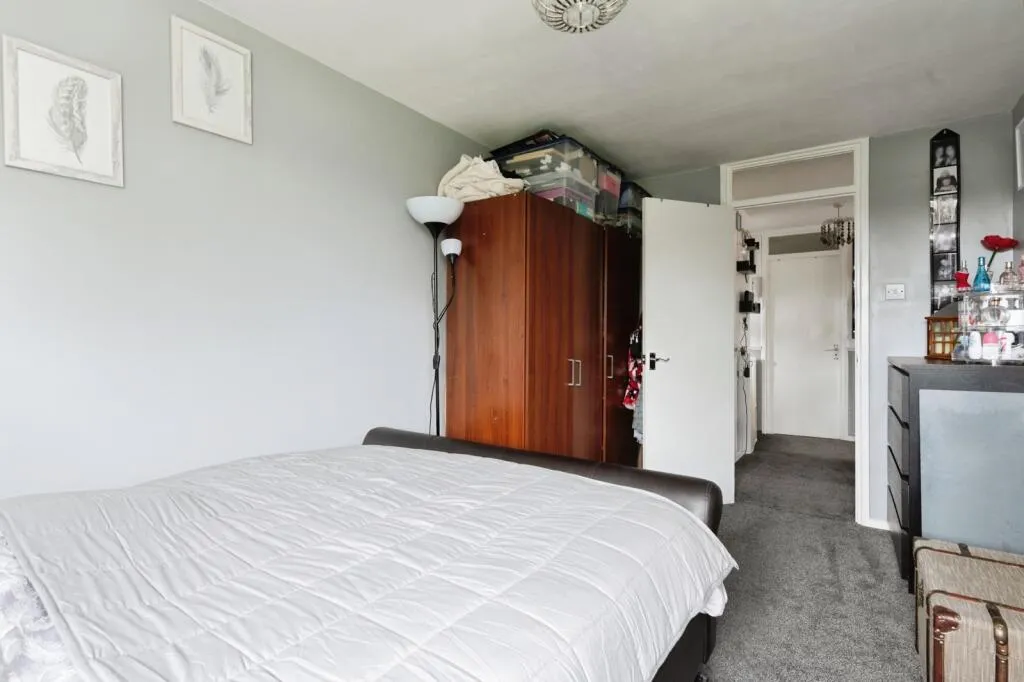 1 bed Apartment