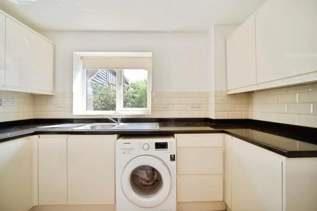 2 bed Apartment