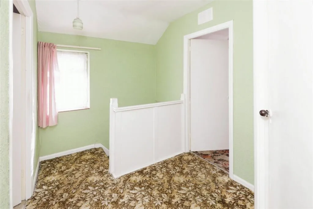 3 bed Semi-Detached