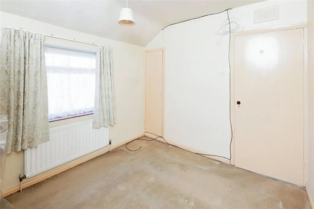 3 bed Semi-Detached
