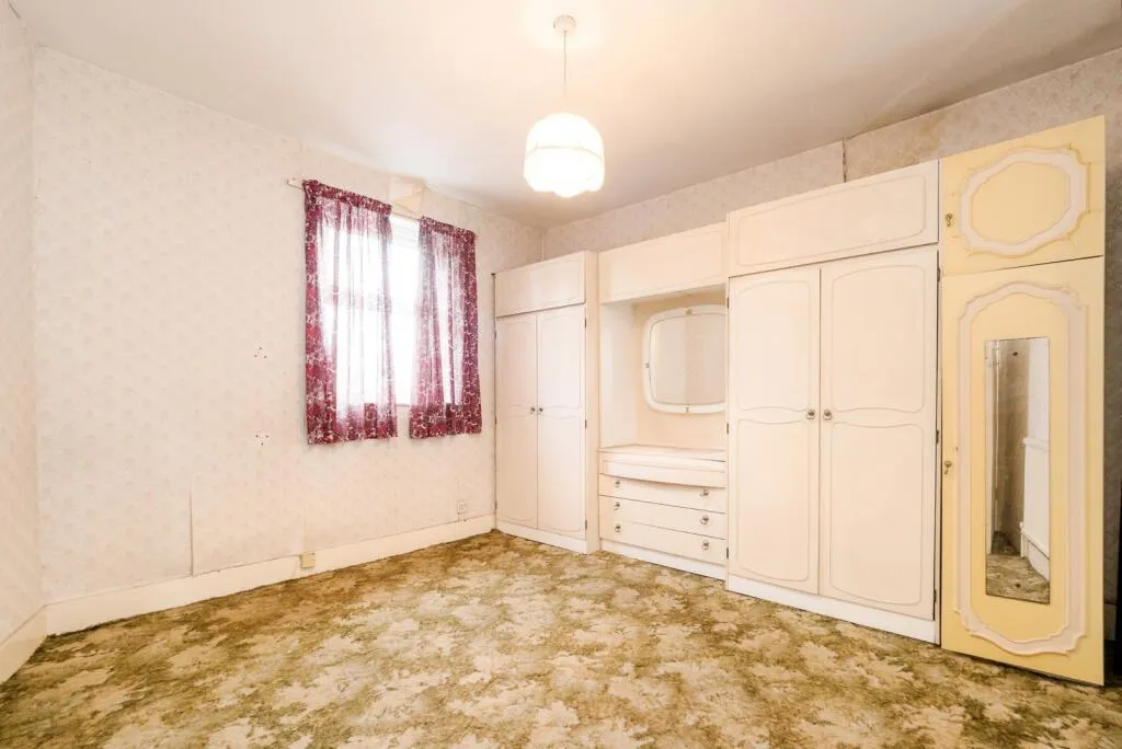 3 bed Terraced