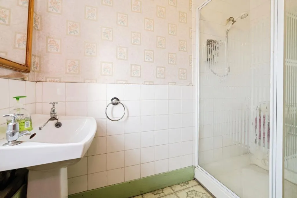 3 bed Terraced