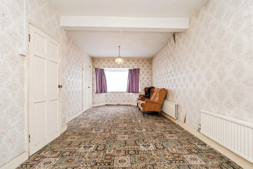 3 bed Terraced