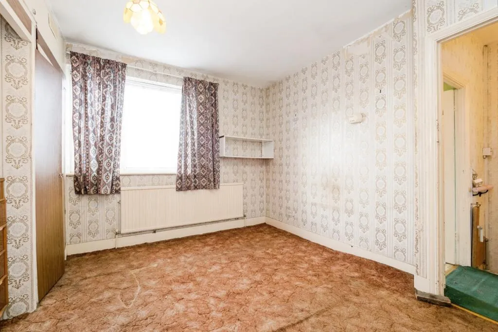 3 bed Terraced