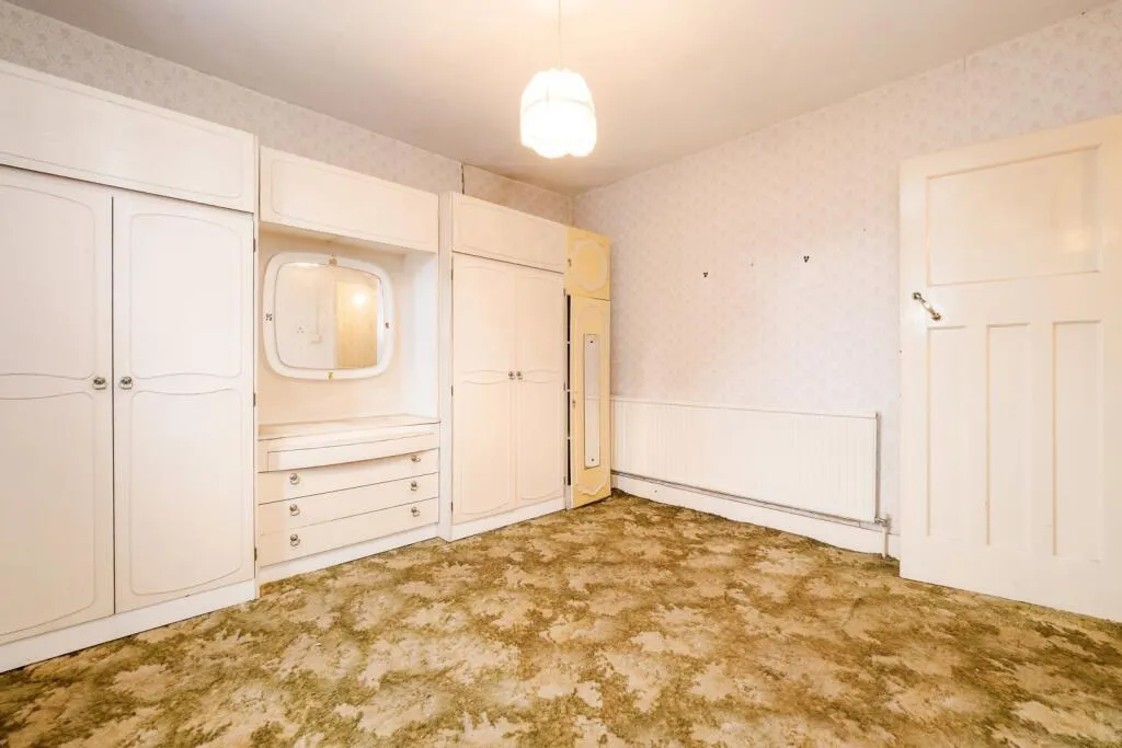 3 bed Terraced