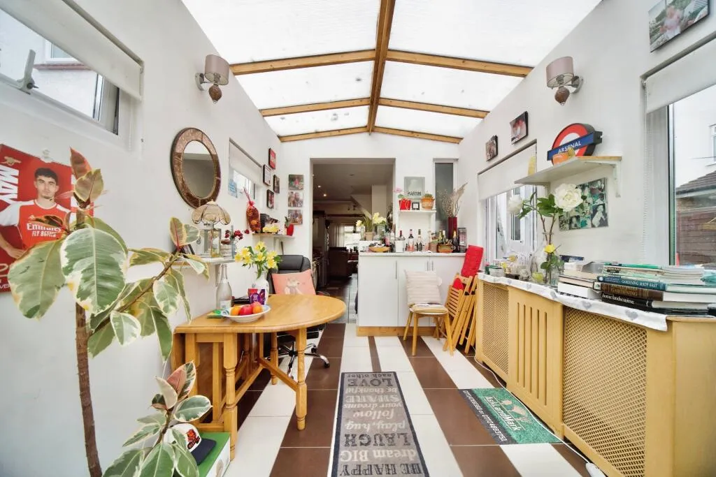 2 bed Ground Maisonette