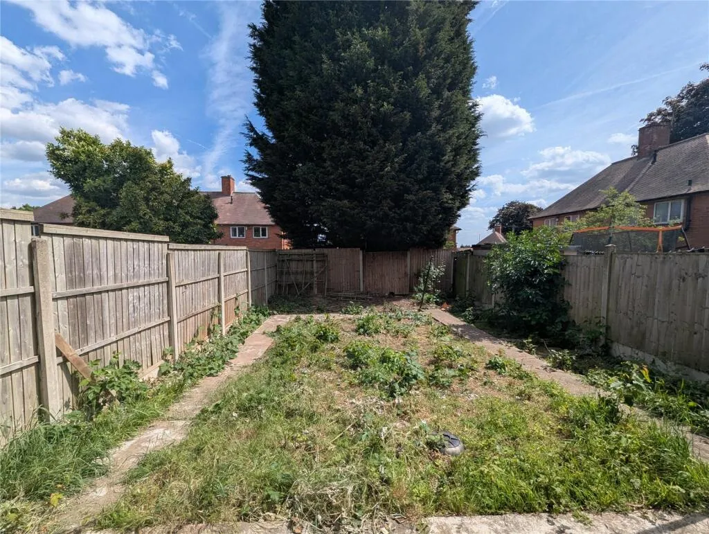 3 bed End of Terrace