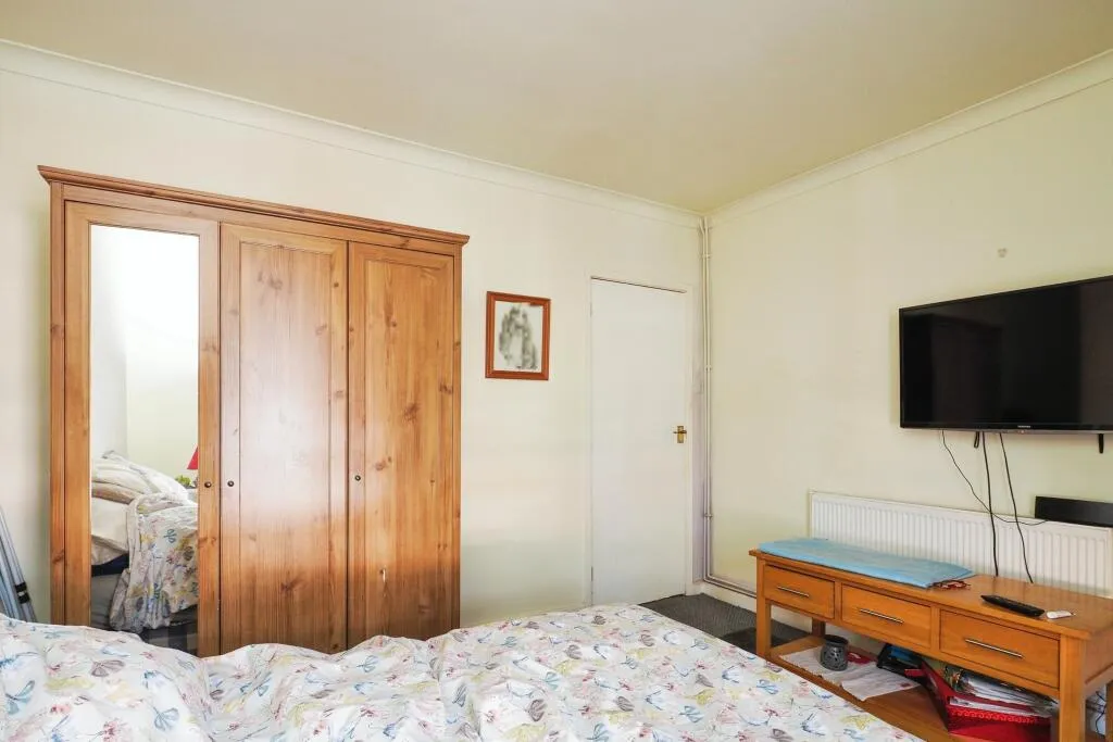 2 bed End of Terrace