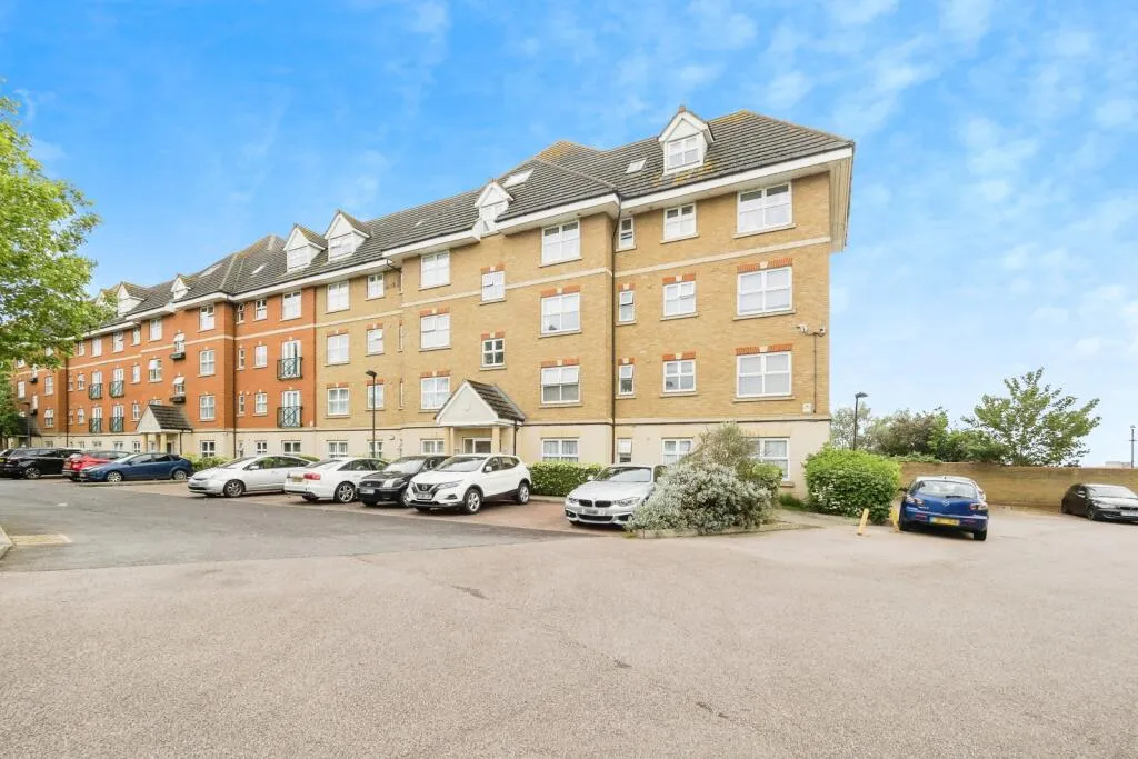 2 bed Apartment