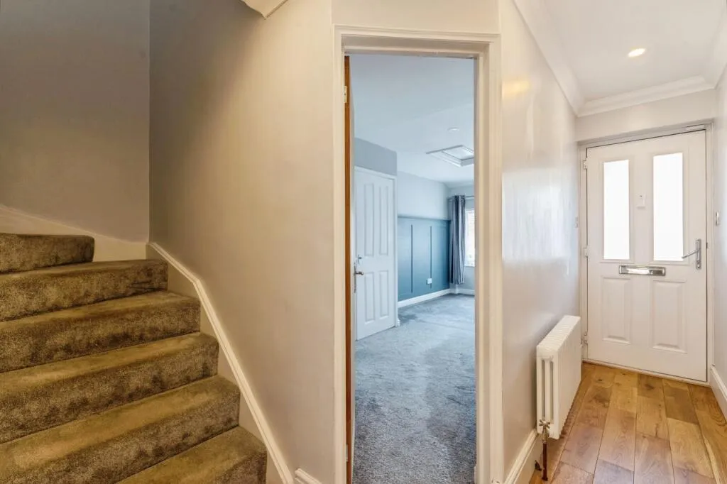 4 bed Terraced