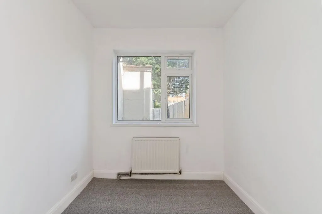2 bed Ground Flat