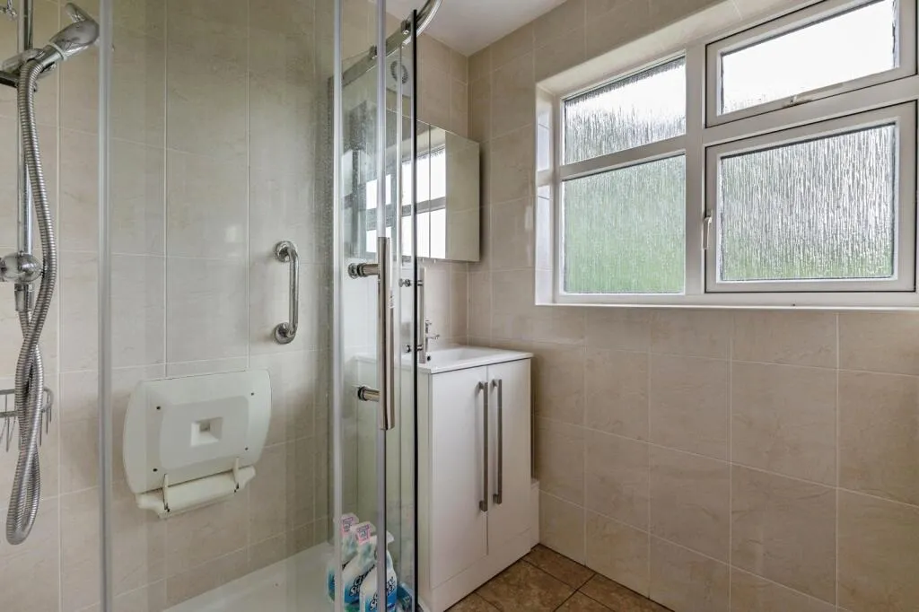 3 bed Detached