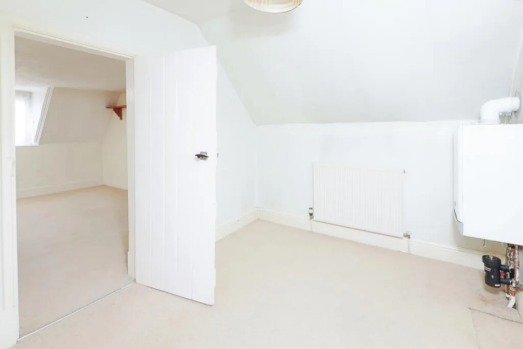 2 bed Detached