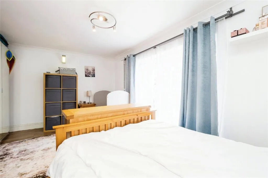 2 bed Apartment