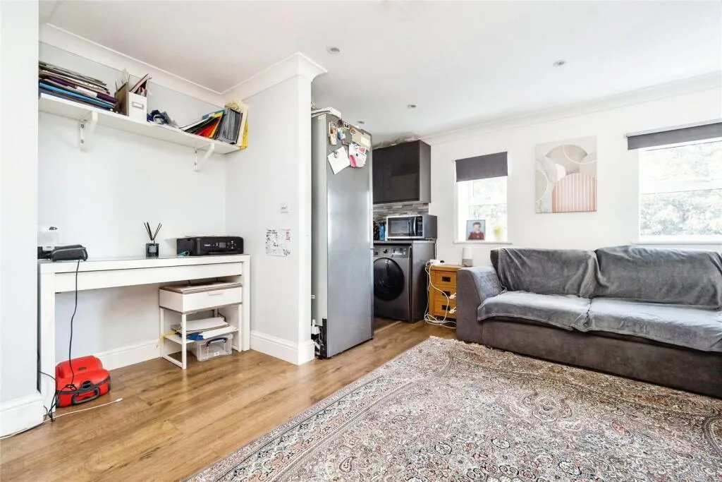 2 bed Apartment