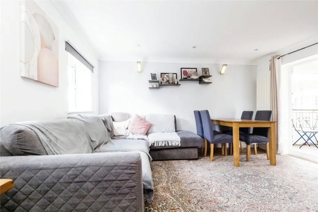 2 bed Apartment