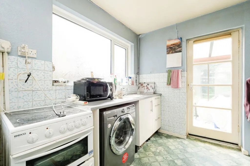 3 bed Semi-Detached
