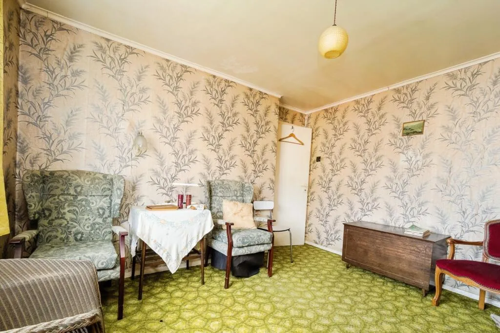 3 bed Semi-Detached