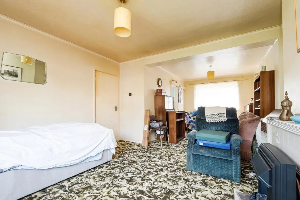 3 bed Semi-Detached
