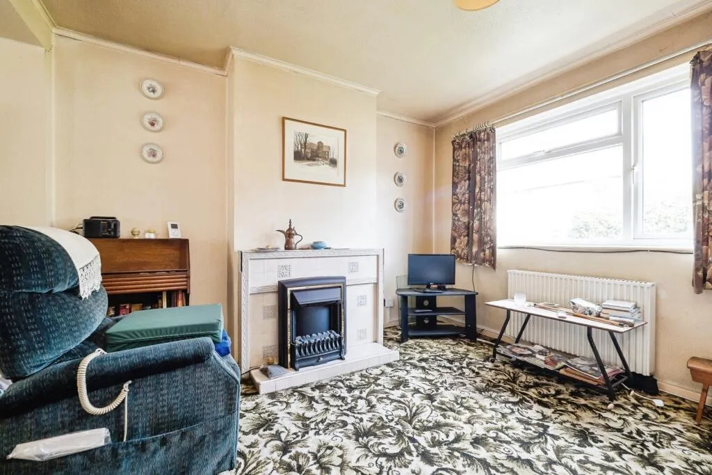 3 bed Semi-Detached