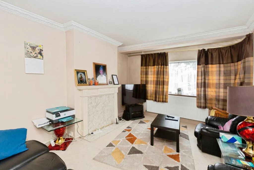 3 bed Semi-Detached